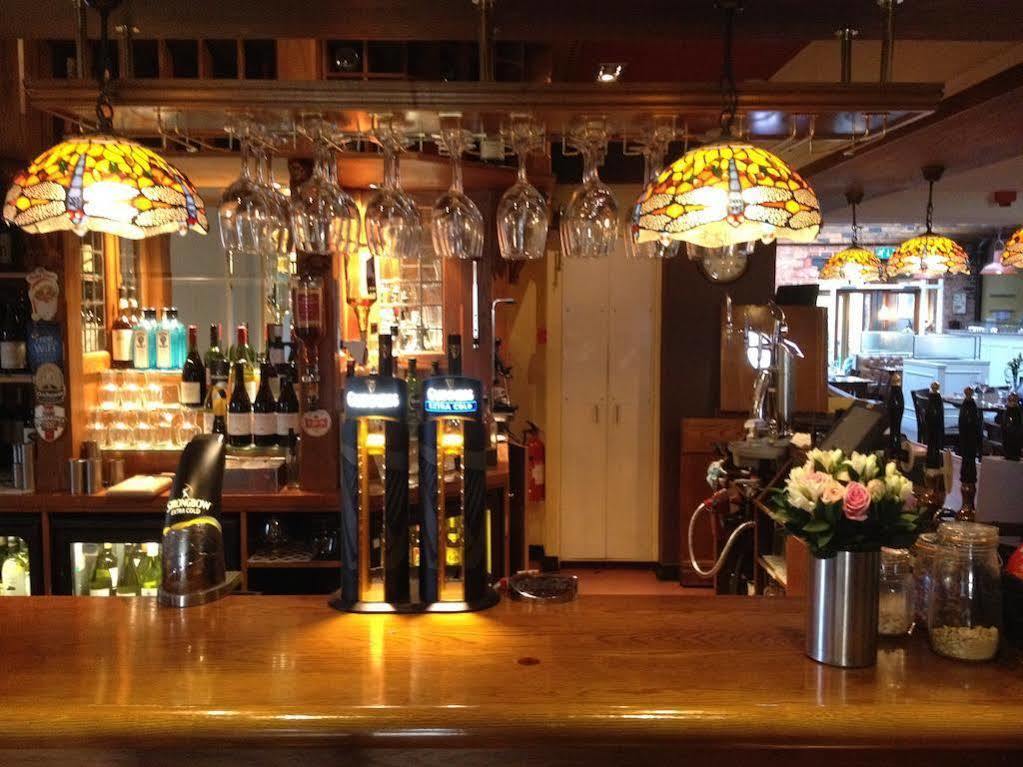 The Royal Oak, Kelsall Exterior foto